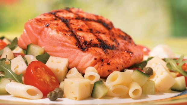 HI-salmon-dinner-852