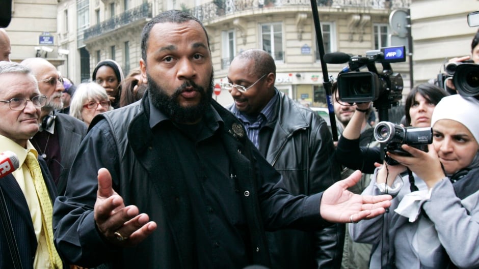 The French government has criticized Dieudonné's performances as anti-Semitic and racist.