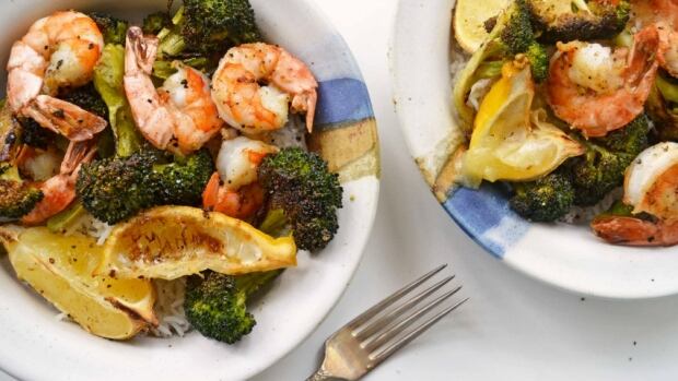 Roasted shrimp and broccoli