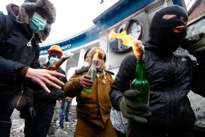 UKRAINE-RALLY/