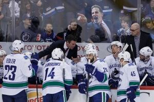 Jets fans' Tortorella taunt
