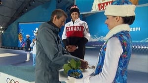 Mark McMorris gets medal