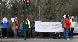 Denmark Zoo Kills Giraffe