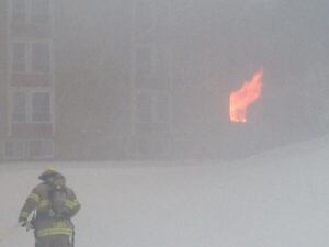 apartment building fire 20140219