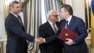 Ukraine handshake