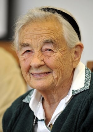 Obit Von Trapp