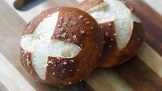 Pretzel buns