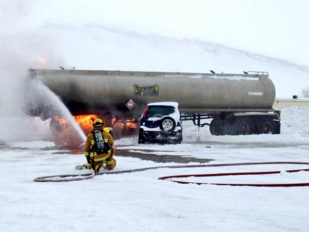 Firefighters in Regina practise fighting tanker fires