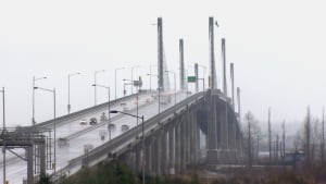 Electronic tolling - bridge tolls - Golden Ears Bridge