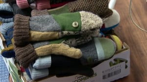 JJ Wool mittens