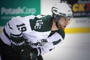 Derek-Hulak-Huskies