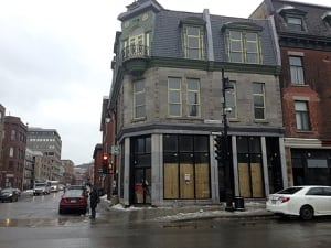 St-Laurent Des Pins abandoned building