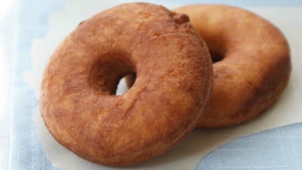 Sour cream doughnuts