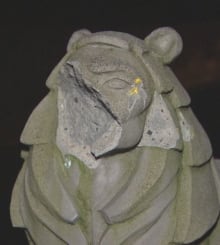 Stanley Park lions statues smashed - vandalism