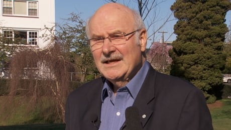 Mike Harcourt served as the premier of British Columbia from 1991 to 1996. Mike Harcourt