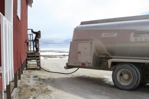 Coral Harbour water truck