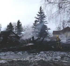 penhold fire