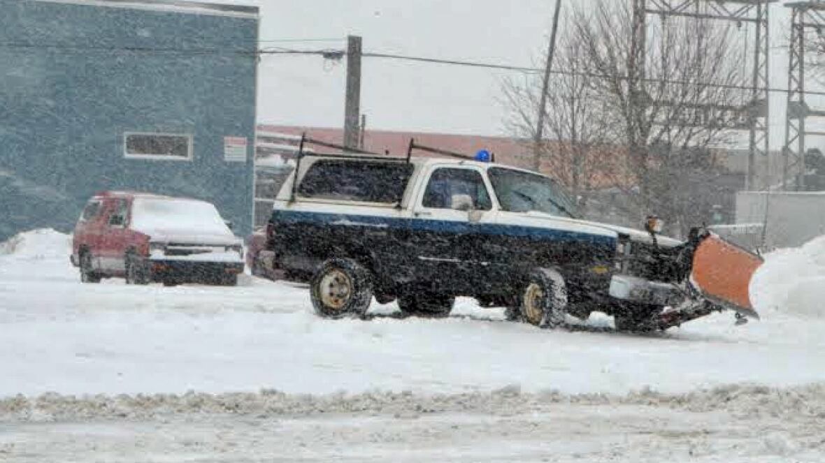 More snow expected for Thunder Bay over the weekend CBC News
