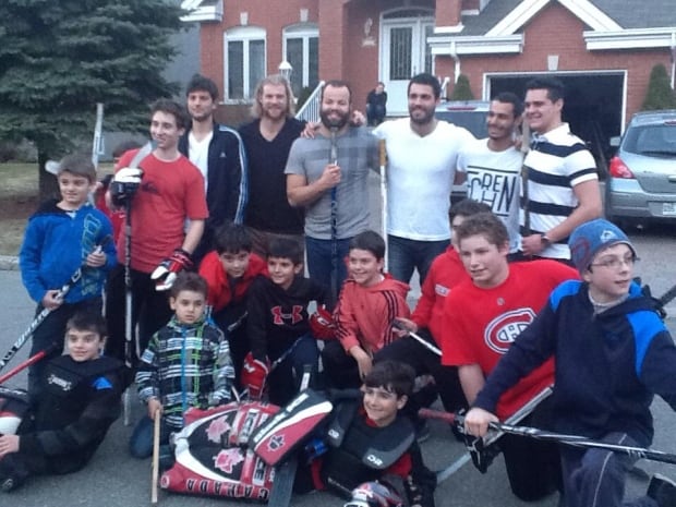 Lightning street hockey