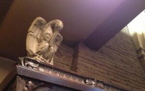 Bird gargoyle