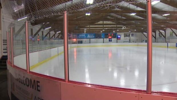 hi-rogers-bussey-rink-20130820