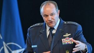 hi-breedlove-852.jpg