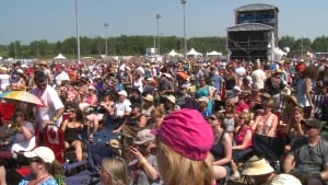 2013 Salmon Festival concert
