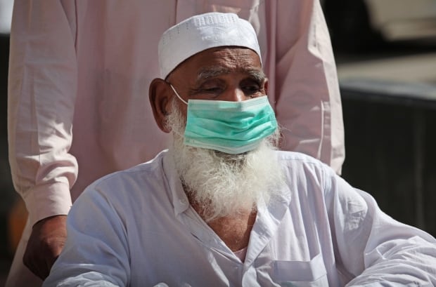 Mideast Saudi MERS in Mecca