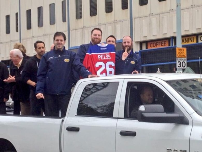 Oil Kings hoist Memorial Cup after downing Storm in final - Red