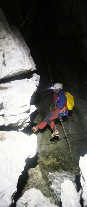 vertical-cave.jpg
