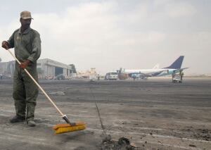 Pakistan airport attacks