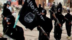 MIDEAST GULF TORN OVER IRAQ