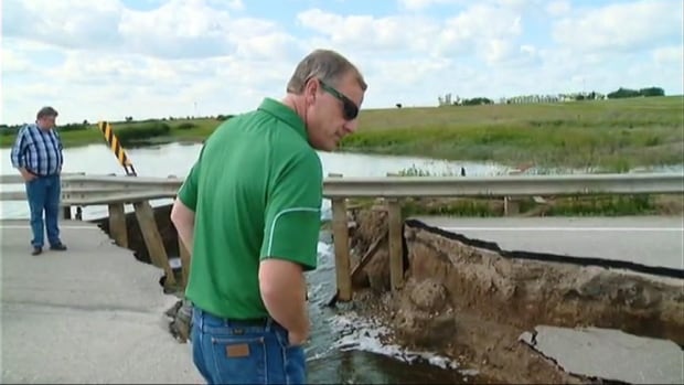 brad wall tours melville flood zone