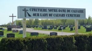 Our Lady of Calvary Cemetery in Dieppe