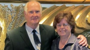 Carolyn Hosking and her late husband, Doug