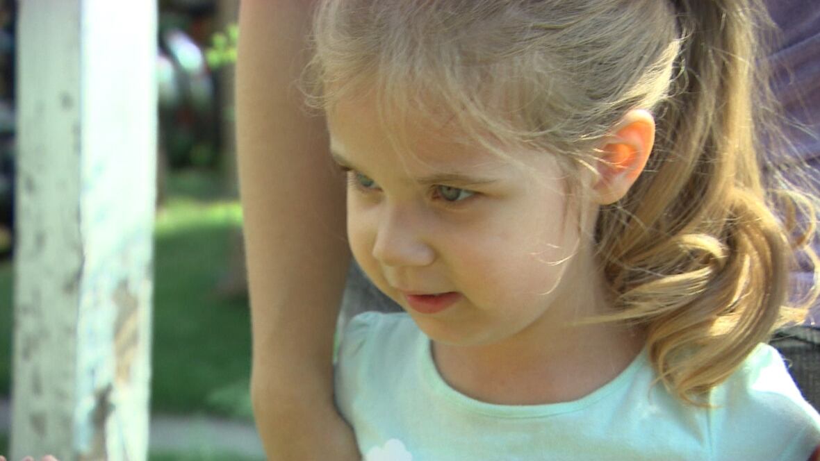 Buffer zones bug Winnipeg residents bitten by mosquitoes CBC News