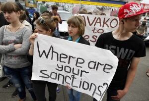 EU sanctions protest Kyiv