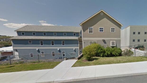 Another offender unlawfully at large from Saint John halfway house - CBC.ca