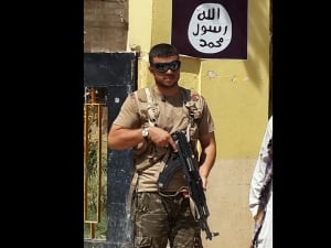 isis fighter islamic state