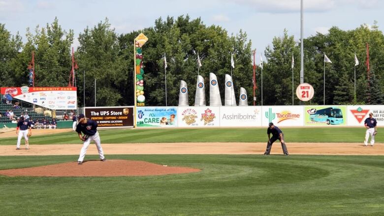 This shows a Winnipeg Goldeyes baseball game
