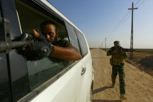 Shia fighters training