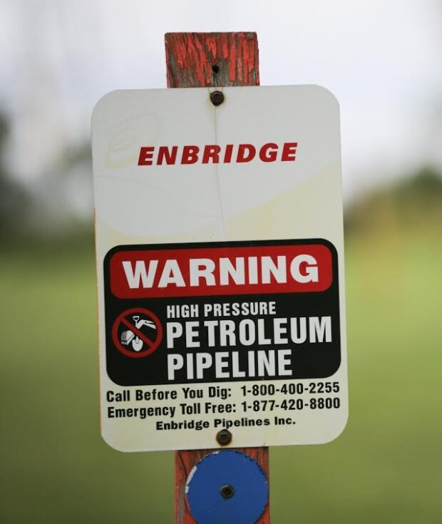 Pipeline warning signs