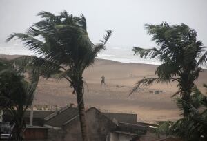 INDIA-CYCLONE/