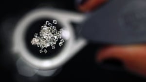 NWT Diamond Diamonds