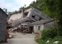 China Toppling Crosses
