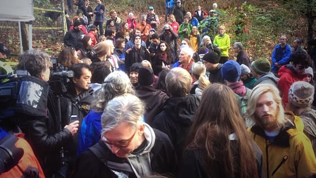 Kinder Morgan protesters