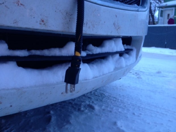 Block heater cord plug extension winter cold weather starting