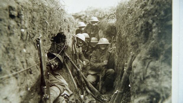 Christmas in the trenches:100 years of PPCLI holiday letters home | CBC