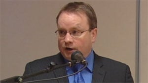 Minister Scott Kent