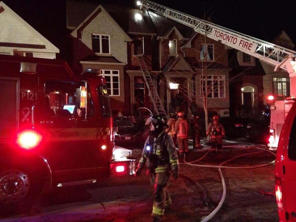 2alarm fire breaks out at home near Yonge and Lawrence CBC News